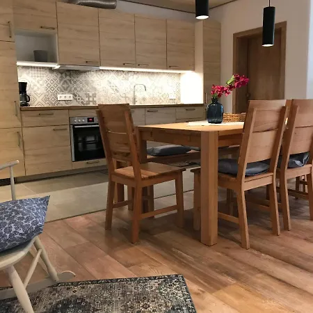 Ferien- Und Winzerhof Ute Braun Appartement
